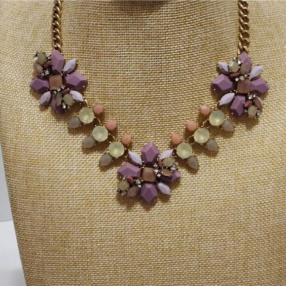 J. CREW gold, lilac, and pale green floral bibb necklace